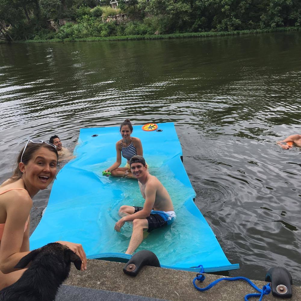 Meet your Posher, Carly